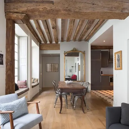 Charming Appartment In Le Marais Parigi Esterno foto